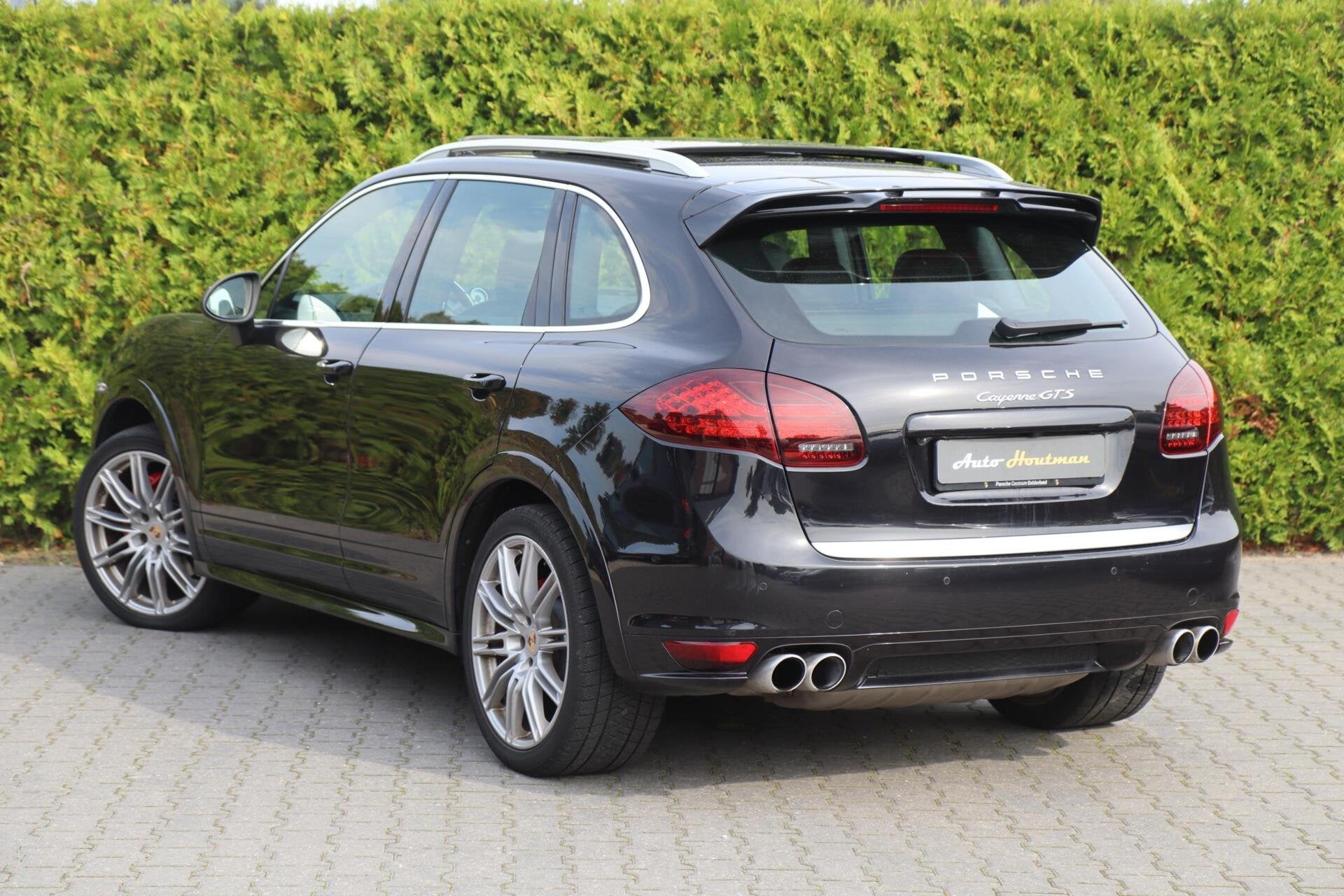 🔥 PORSCHE CAYENNE GTS 4.8 V8 🚀 | PANO ☀️ | SPORT C, Automaat, Gebruikt, 138 €/maand, Zwart