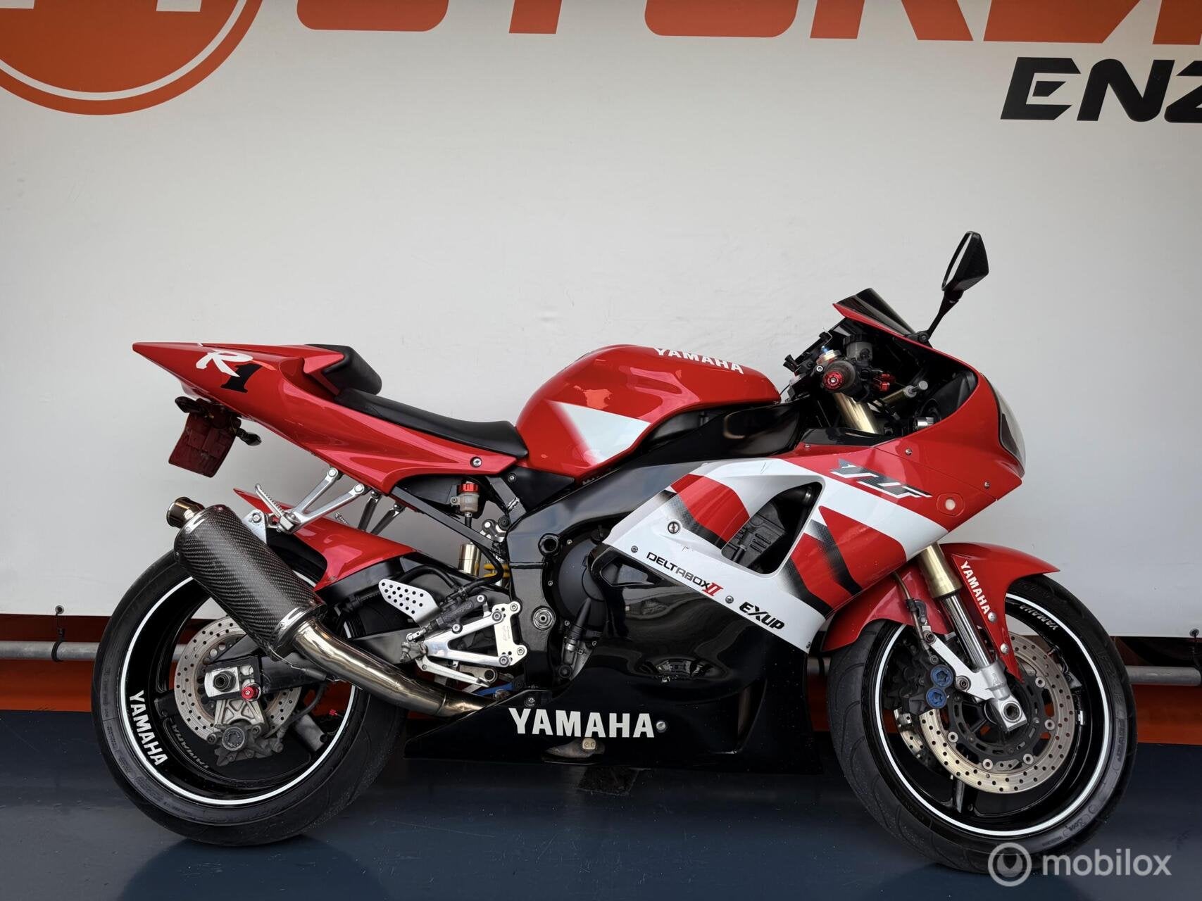 Yamaha YZF R1 in nette staat Carbon uitlaat 1e EDITIE EXTRAS, Sport, Meer dan 35 kW, 998 cc, Handgeschakeld