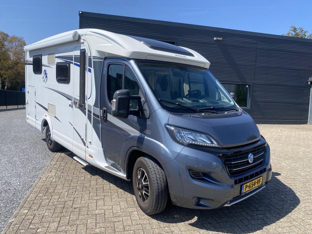 Knaus Van TI 600 MEG Enkele bedden XL garage, Chemisch toilet, Standaard zit, Ringverwarming, Fiat