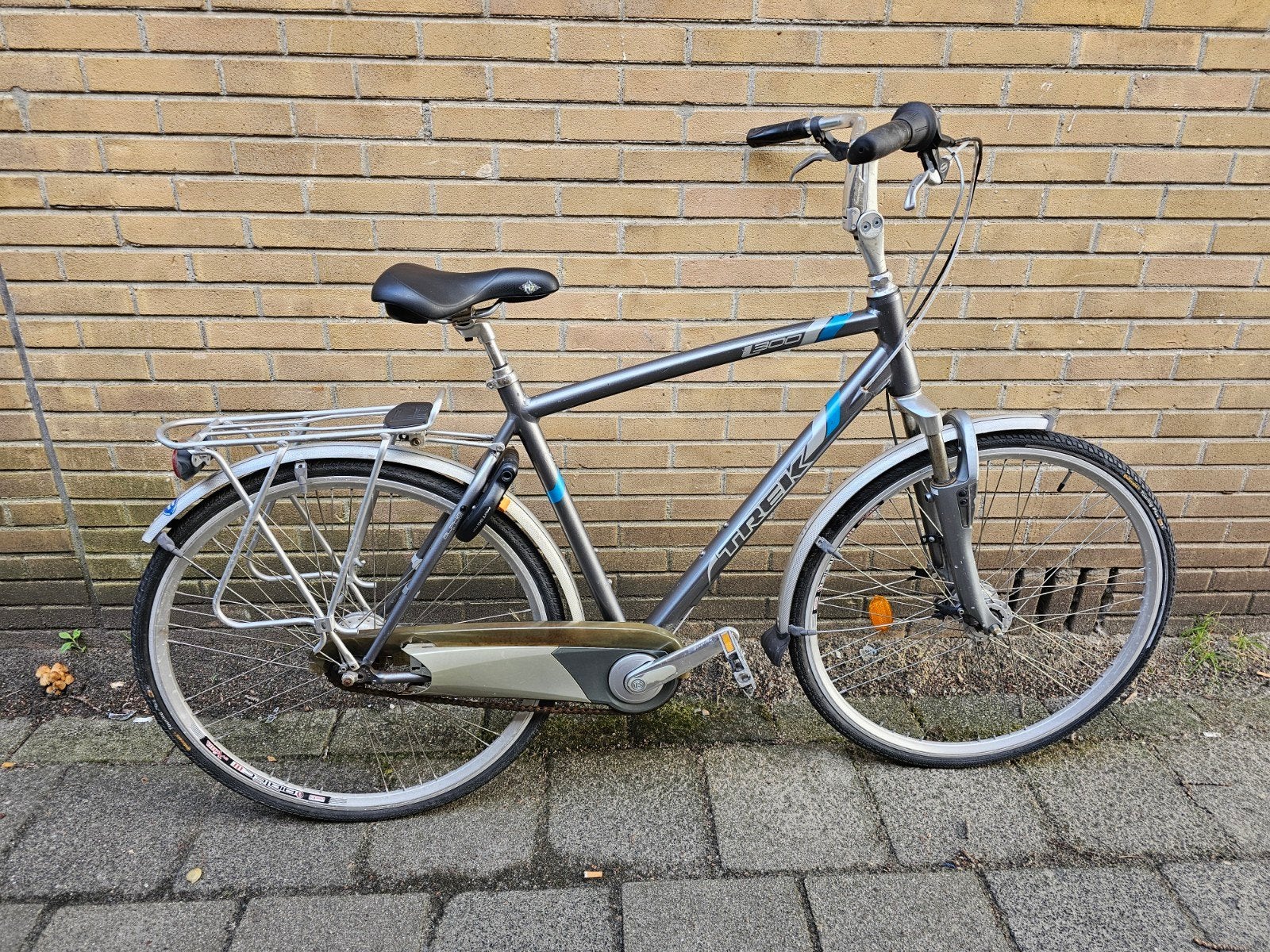 Trek Navigator L300 Herenfiets 28 inch, Versnellingen, Zo goed als nieuw, 57 tot 61 cm, Ophalen