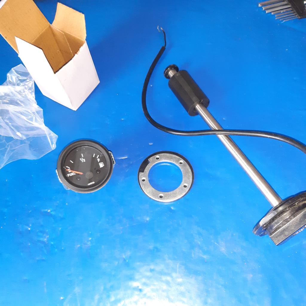 Brandstofmeter en vlotter 12volt Veethree nieuw., Watersport en Boten, Ophalen of Verzenden, Nieuw, Motor en Techniek, Zeilboot of Motorboot