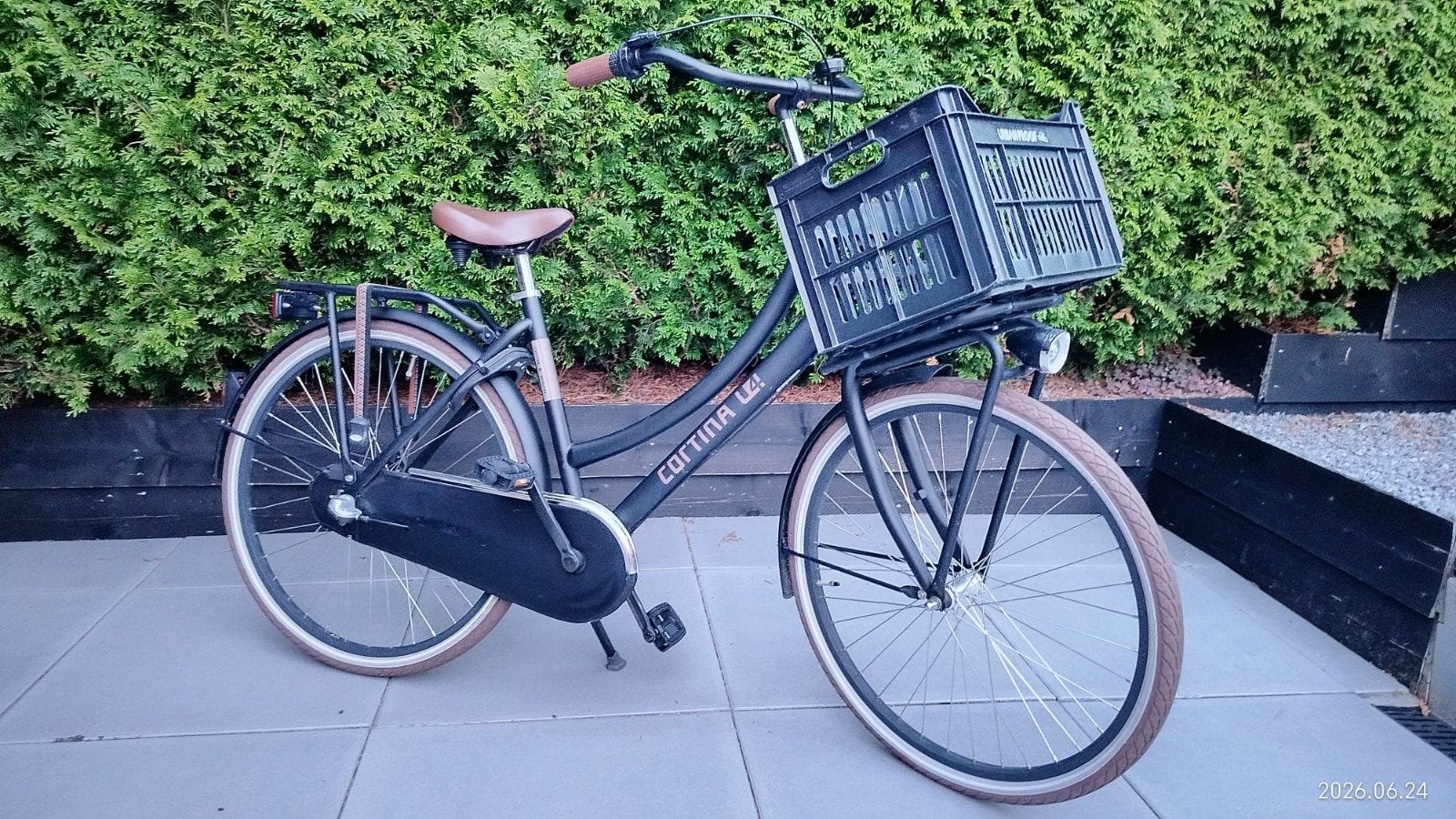 Cortina meisjes fiets 26 inch, Fietsen en Brommers, Fietsen | Meisjes, Terugtraprem, Gebruikt, Versnellingen, Cortina