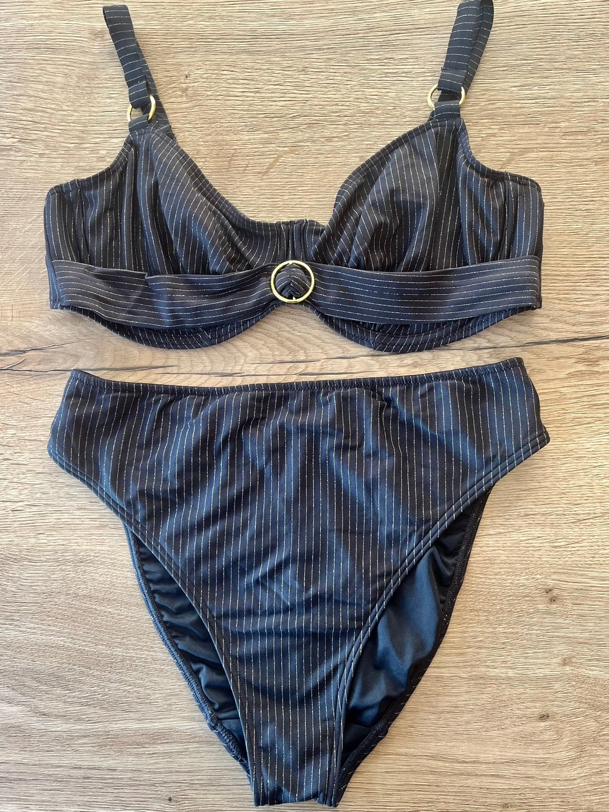 Prima donna  85E bbh broekje 42 zwart goud, Verzenden, Zwart, Bikini, Gedragen