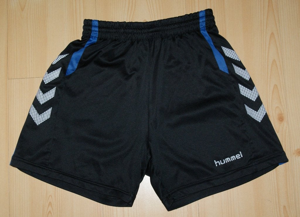 Hummel sportbroekje maat S met opdruk en bindveter. van 100%, Zwart, Ophalen of Verzenden, Gedragen, Algemeen