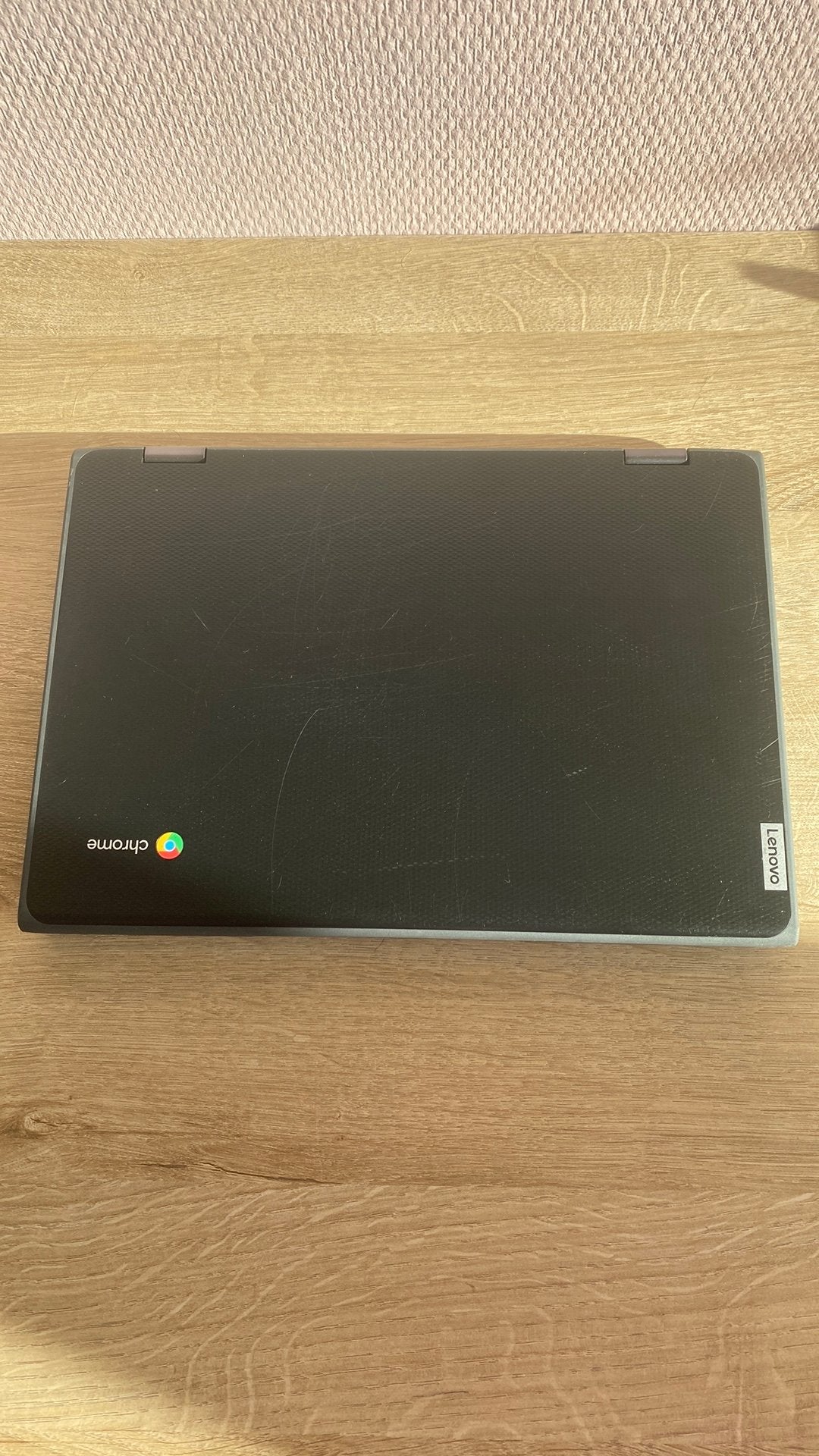 Lenovo chromebook 300e 2nd gen Touchscreen, Computers en Software, Chromebooks, Qwerty, Touchscreen, Ophalen of Verzenden, 32 GB of minder
