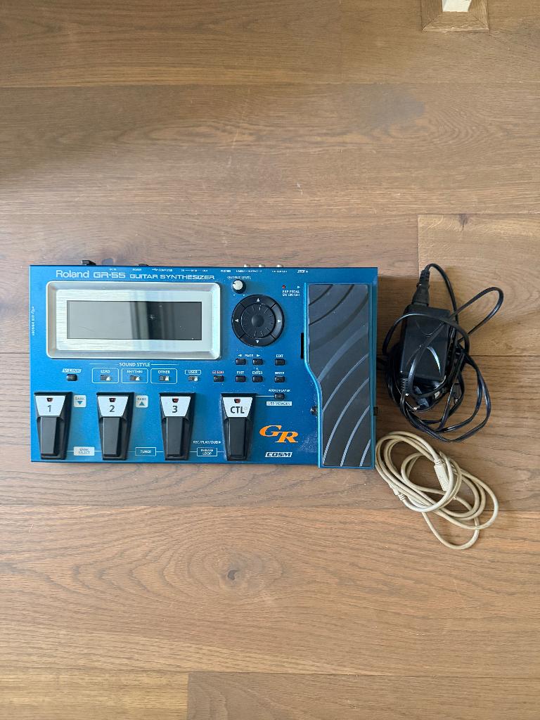 GR-55 gitaar synthesizer (zonder GK element), Ophalen of Verzenden, Gebruikt, Overige aantallen, Roland