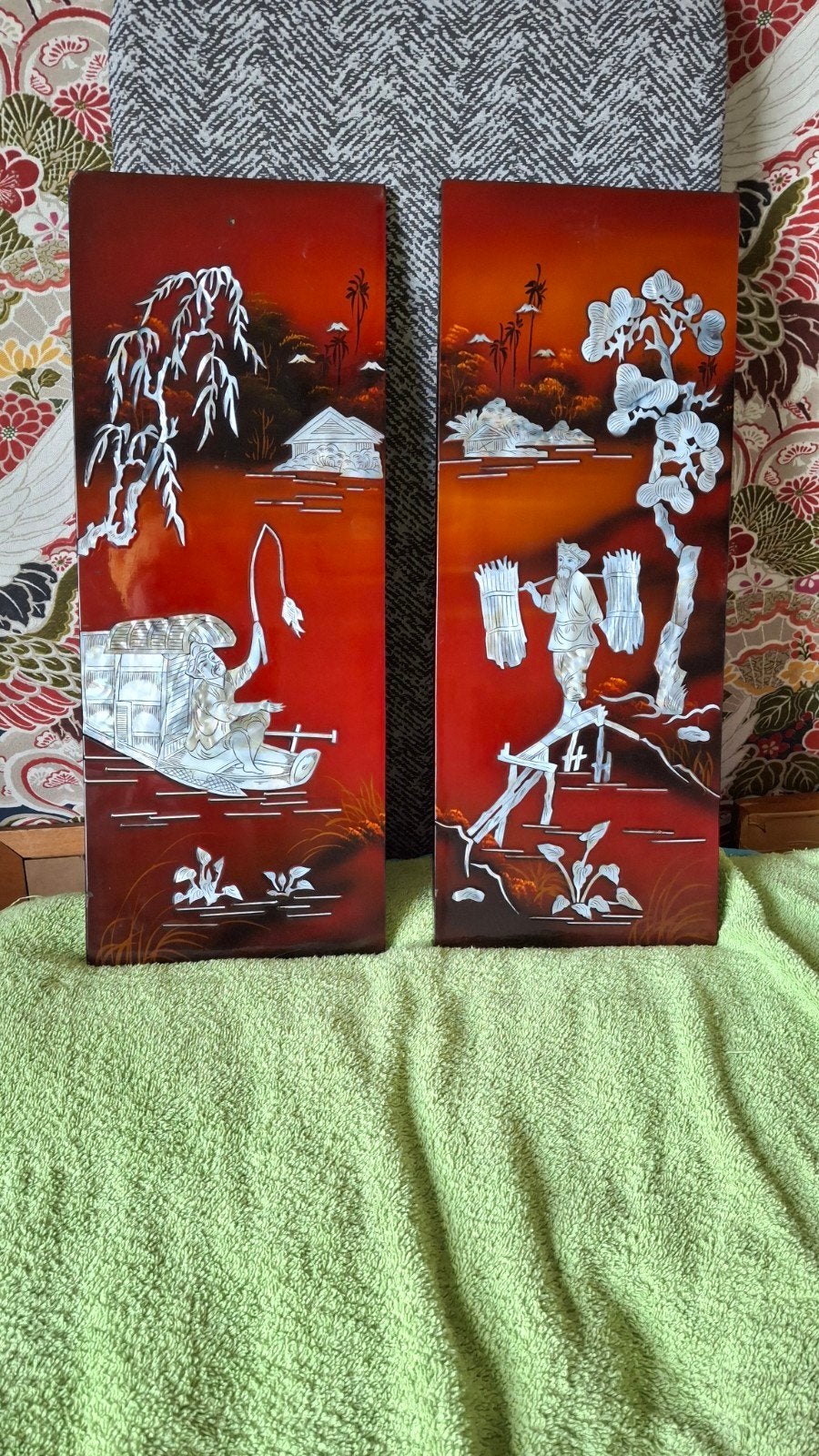 parelmoer aziatiche kunst, Ophalen, Overige materialen, Op houten frame, Figuren
