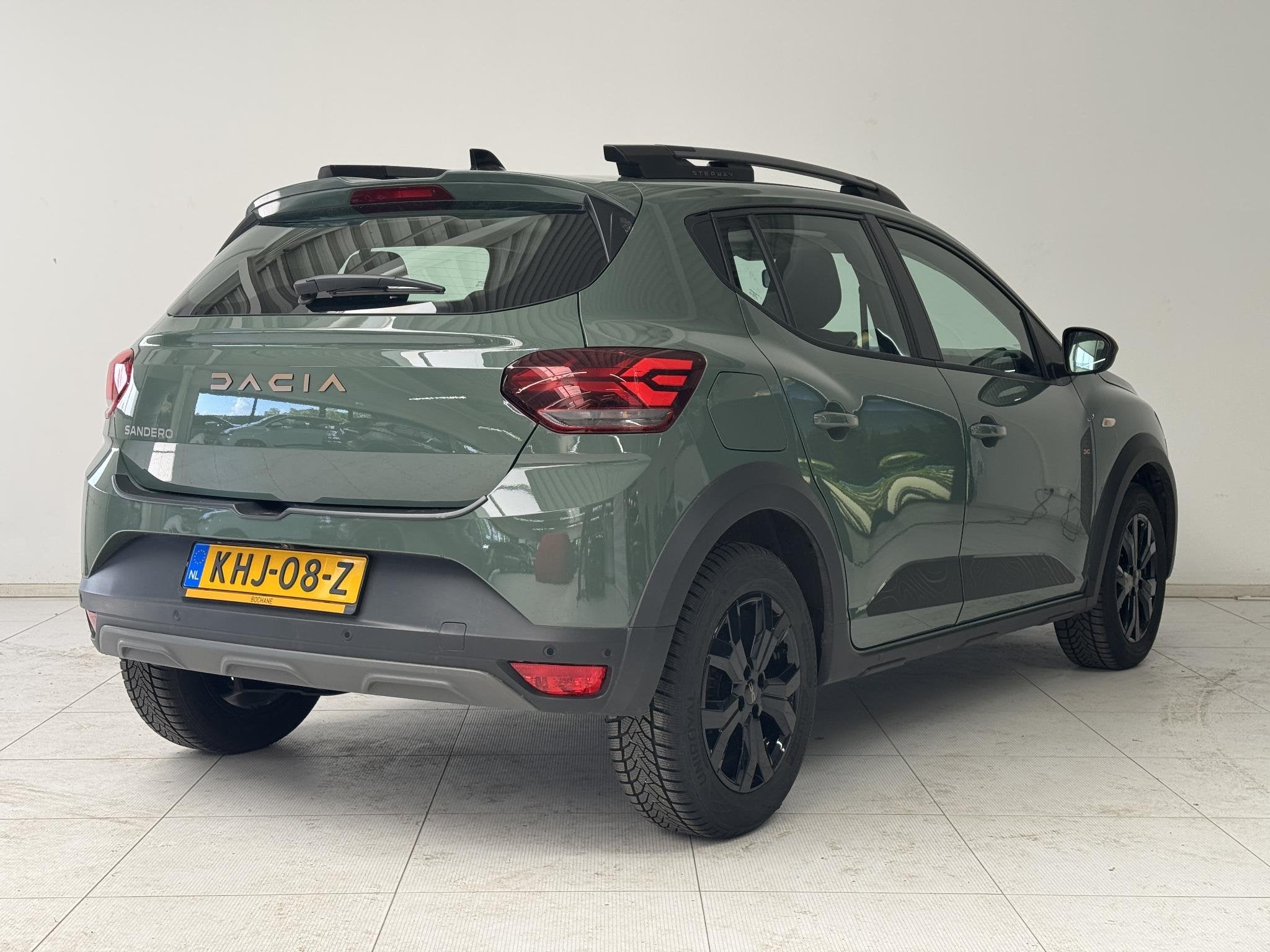 Dacia Sandero Stepway 1.0 TCe 90 Extreme | Schuifdak | Achte, Auto's, Dacia, Stof, Met garantie (alle), 91 pk, 19 km/l