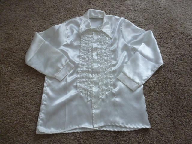 ECHT HAAST NIEUW 1 witte ruches blouse van satijn maat 152, Kinderen en Baby's, Carnavalskleding en Verkleedspullen, Ophalen of Verzenden