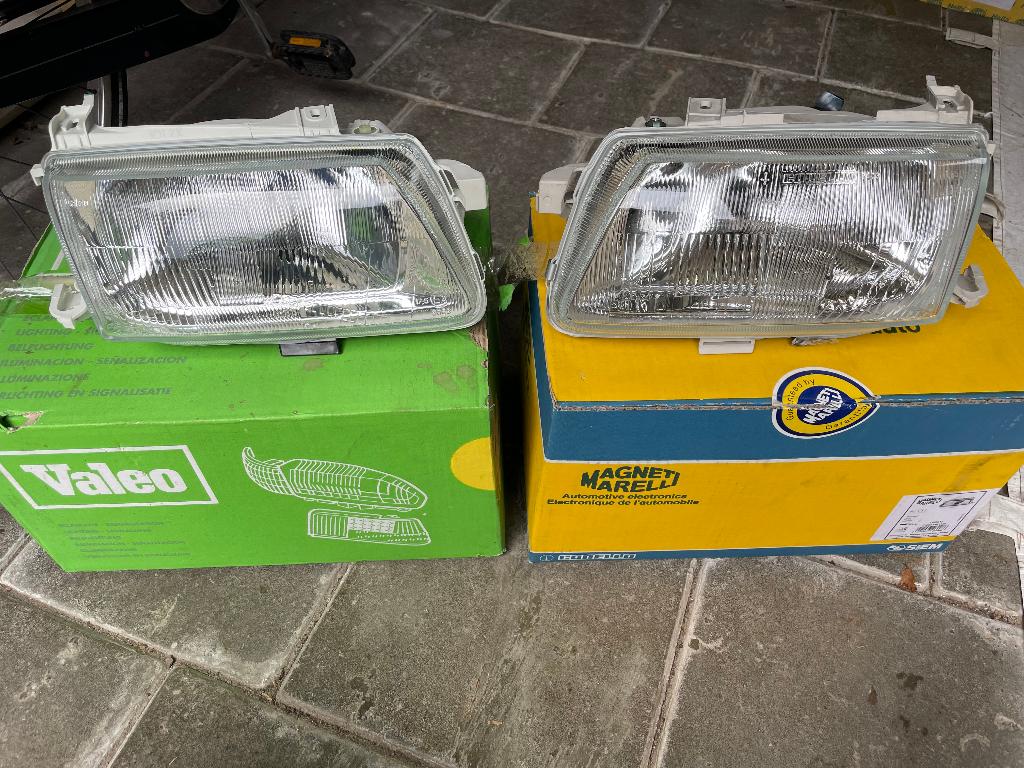 Nieuw set H4 koplampen Opel Astra F 1994/98, Ophalen of Verzenden, Nieuw