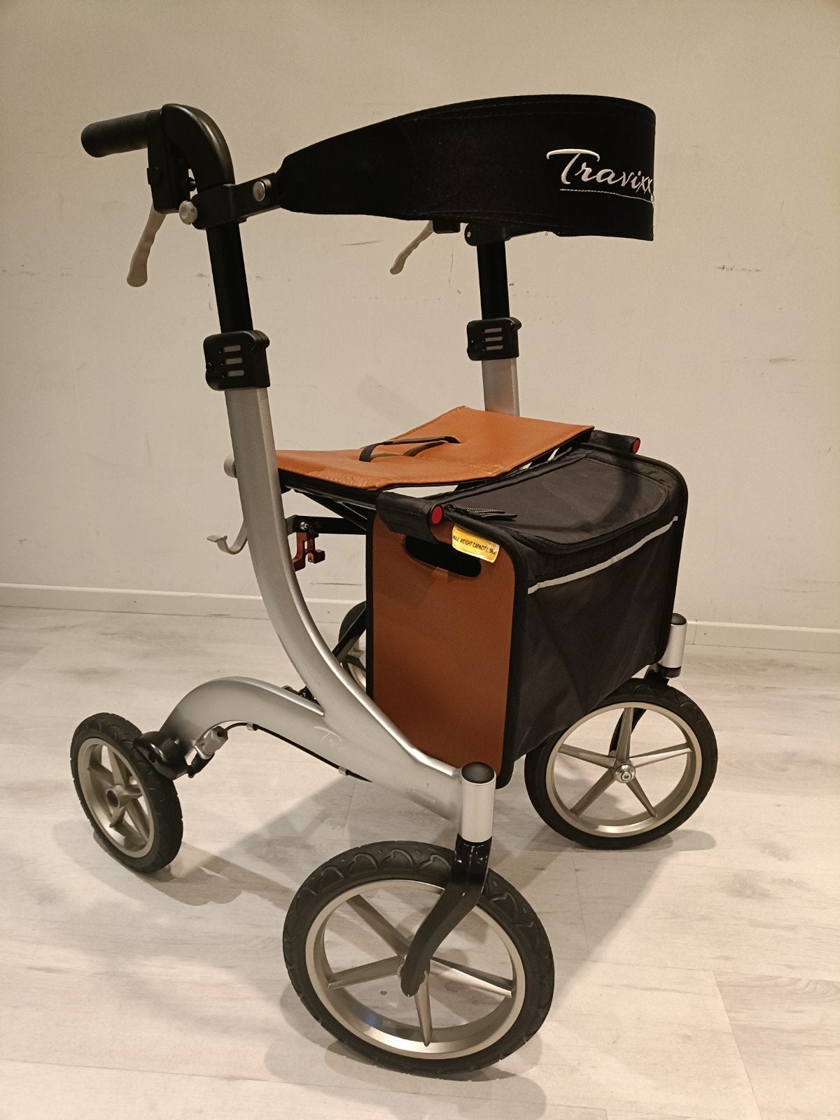 Travixx Traveller Medium rollator incl Servicebeurt ZGAN., -, -, Ophalen of Verzenden, Zo goed als nieuw