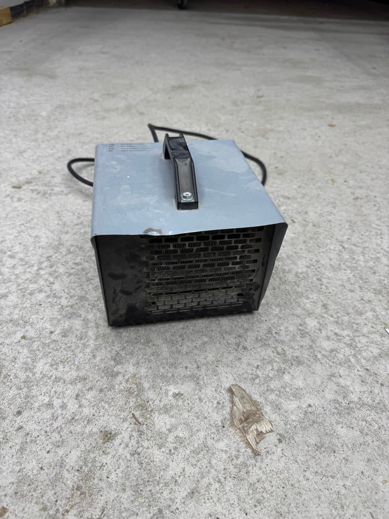 Compacte elektrische kachel voor camping of werkplaats, Ophalen, Gebruikt, Overige soorten, Elektrisch