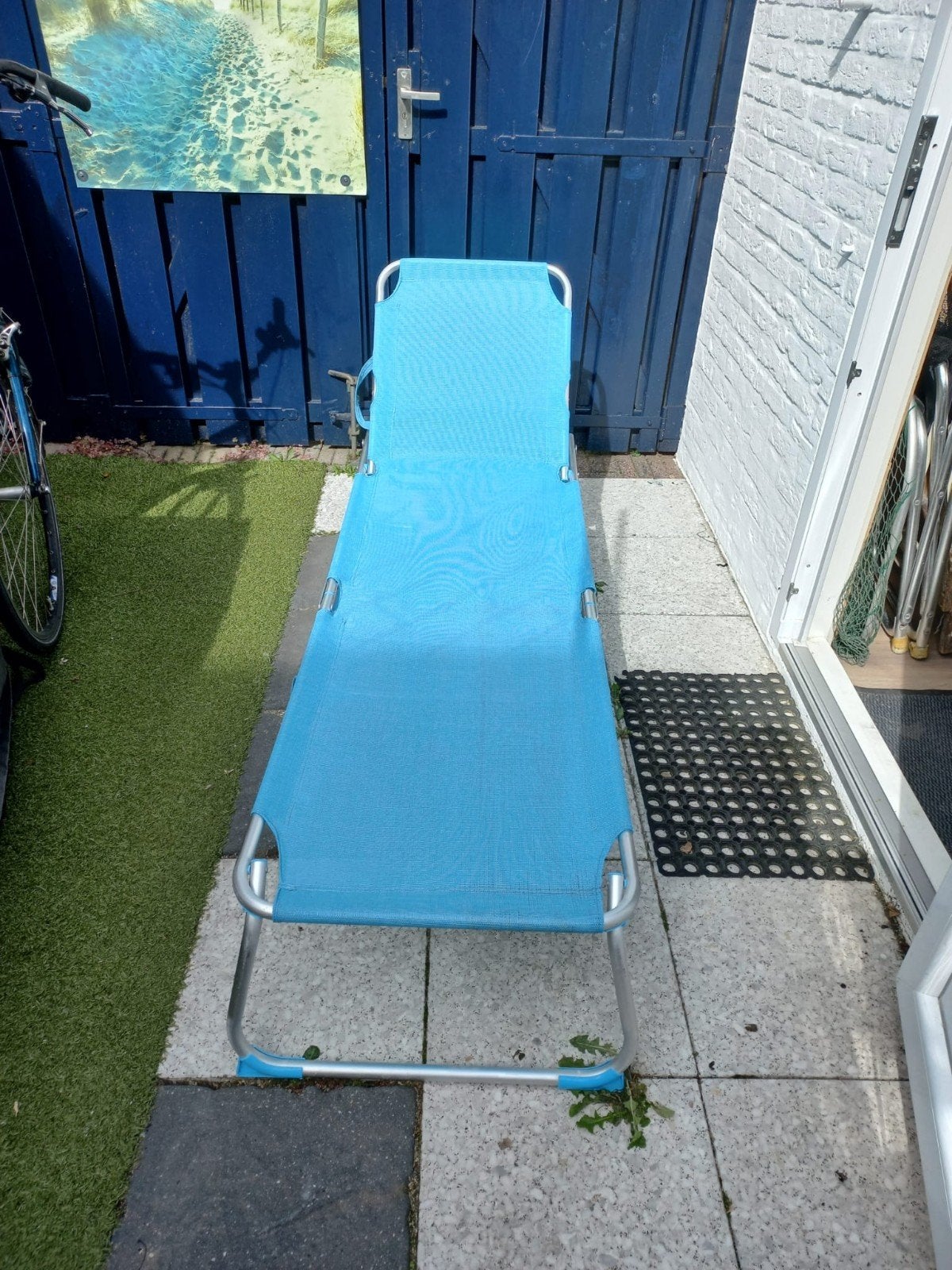 ligbed met kussen, Ophalen, Gebruikt, Kunststof