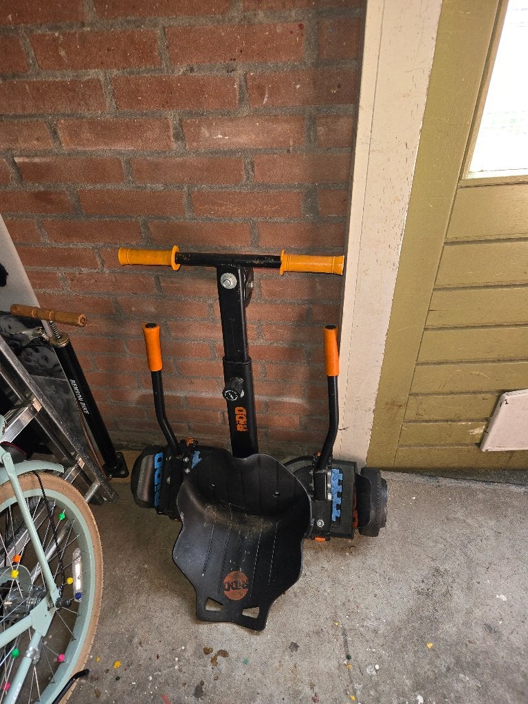 Twee Hoverboards plus hoverkart en laders, Ophalen, Gebruikt