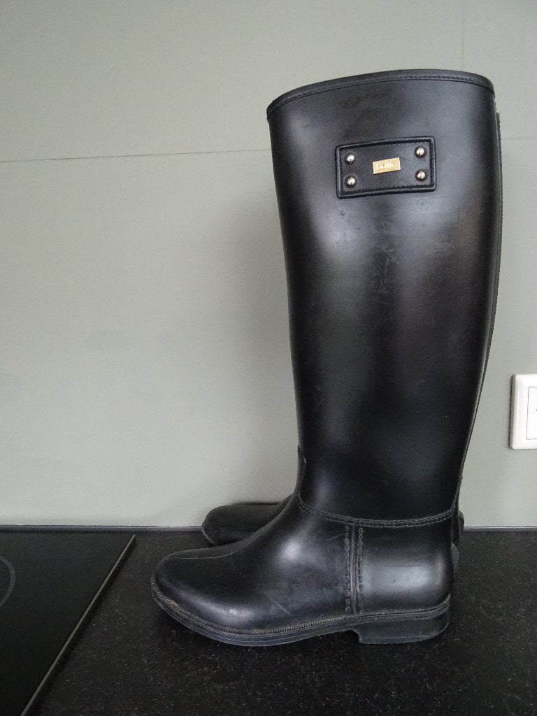 BALLIN maat 37, hoge zwarte "paardrijlaarzen"., Kleding | Dames, Schoenen, BALLIN paardrijlaarzen., Hoge laarzen, Zwart, Ophalen of Verzenden