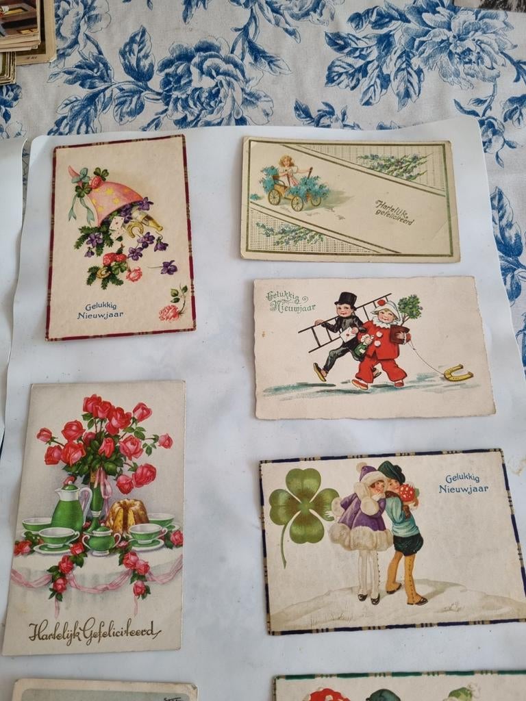 Collectie van 8 Vintage Nieuwjaarskaarten, Verzamelen, Ansichtkaarten | Themakaarten, Ophalen of Verzenden, Voor 1920, Gelopen