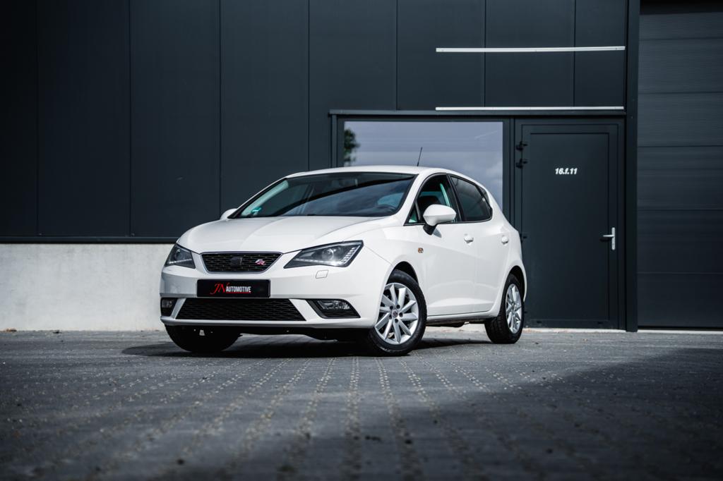 Seat Ibiza FR 1.2 TSI 77KW 2012 Wit 5d, Auto's, Seat, Bedrijf, Ibiza, ABS, Airbags, Airconditioning, Android Auto, Apple Carplay