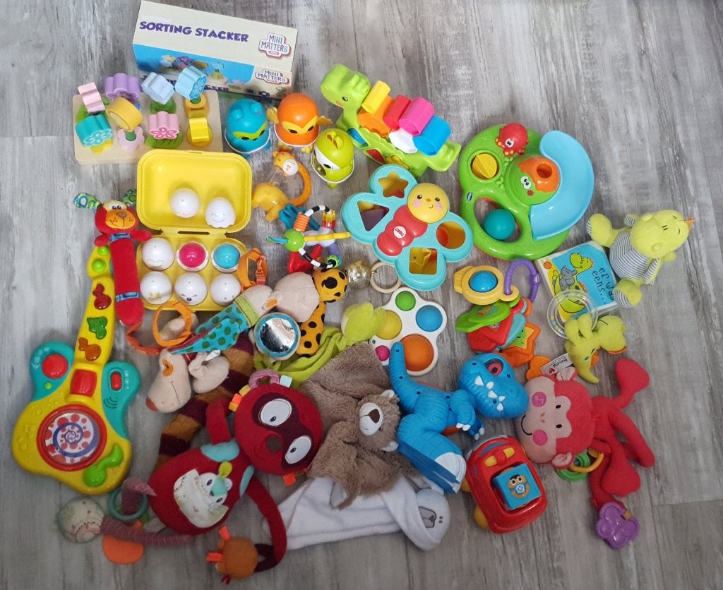 Heel veel babyspeelgoed (o.a. vormenstoof, hout, dino, etc), Ophalen of Verzenden, Zo goed als nieuw, Overige typen