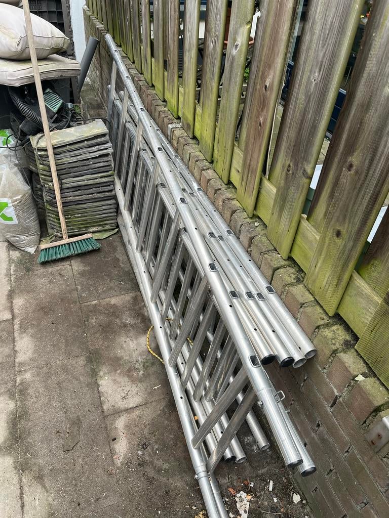 Smalle stijger, Doe-het-zelf en Verbouw, Ophalen, Gebruikt, Overige typen, 5 meter of hoger