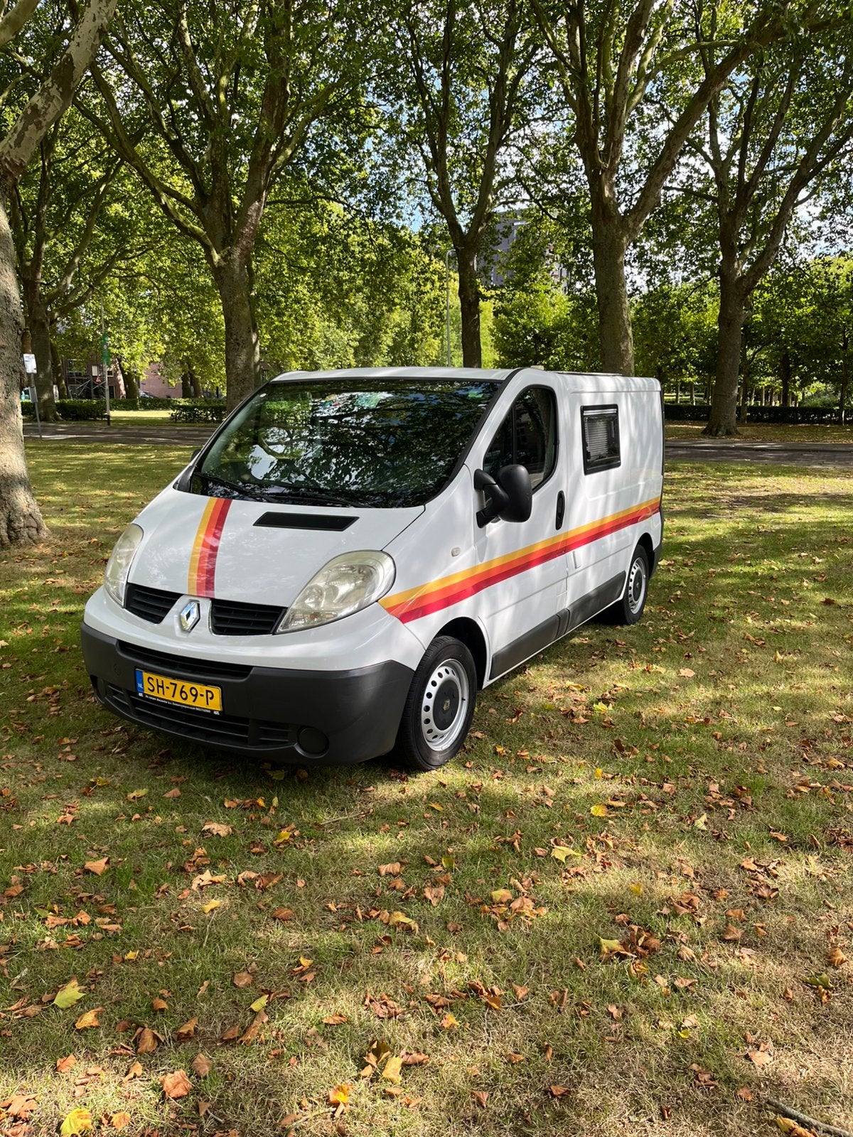 Renault trafic camperbus + extra opties, Auto's, 1995 cc, 2000 kg, Wit, 226 €/maand