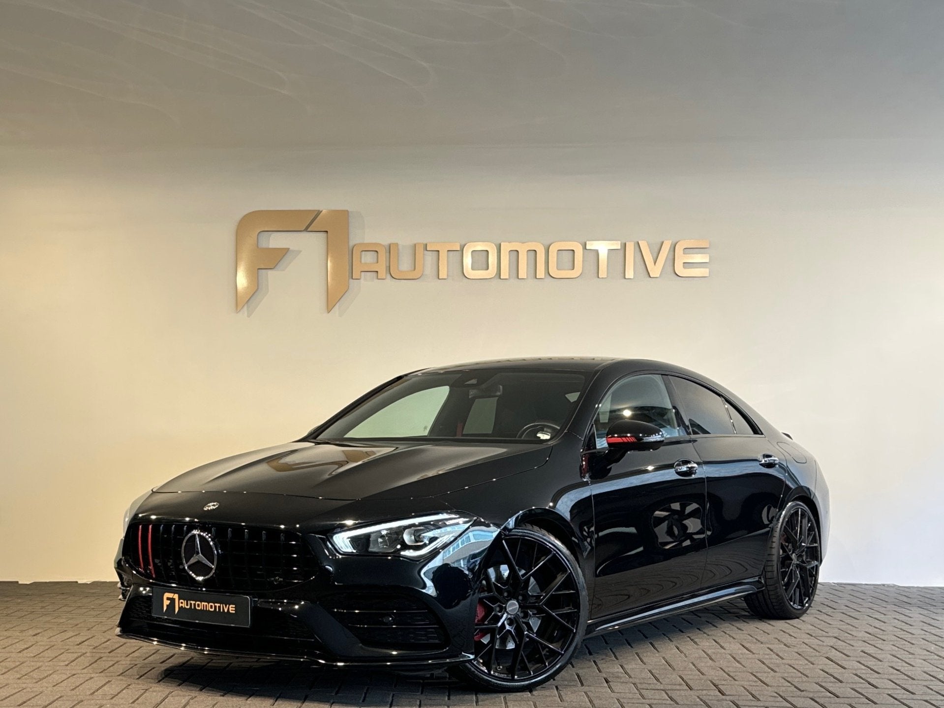 Mercedes-Benz CLA-klasse 220 4MATIC Night|Keyless|Sfeer|Came, Auto's, Automaat, CLA, 1445 kg, Bedrijf