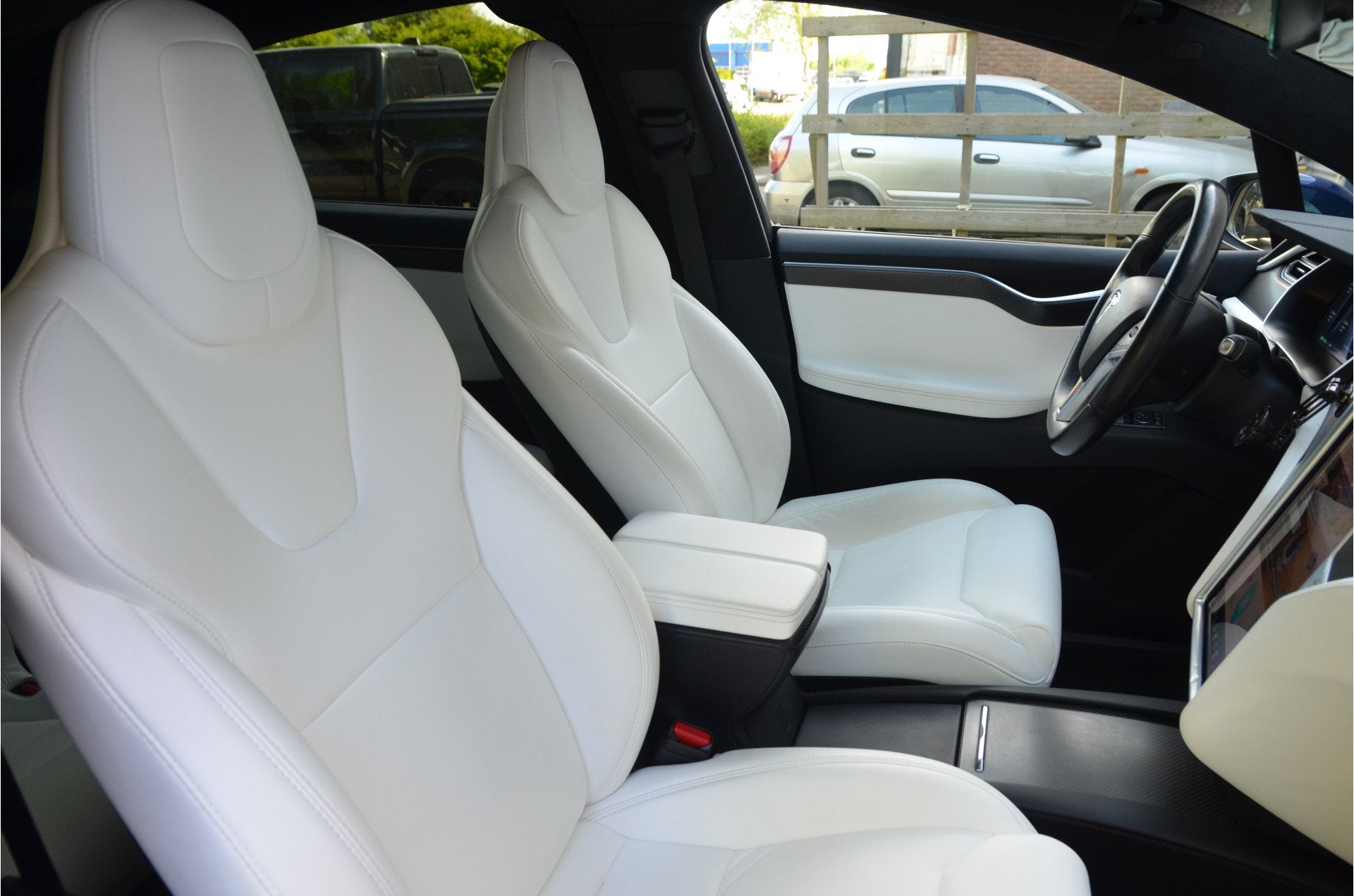 Tesla Model X 100D 6p. 22" Alu, Trekhaak (max 2.250kg), 100 kWh, 2433 kg, Vierwielaandrijving, 2250 kg