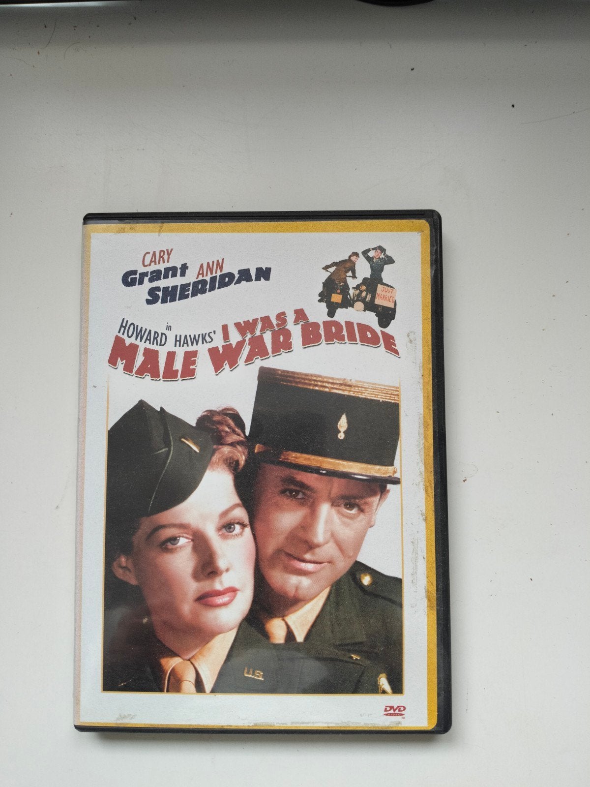 I Was a Male War Bride 1949 ‧ Komedie/Oorlog ‧ 1 u 45 m, Engels, Verzenden, Vanaf 9 jaar, Engels