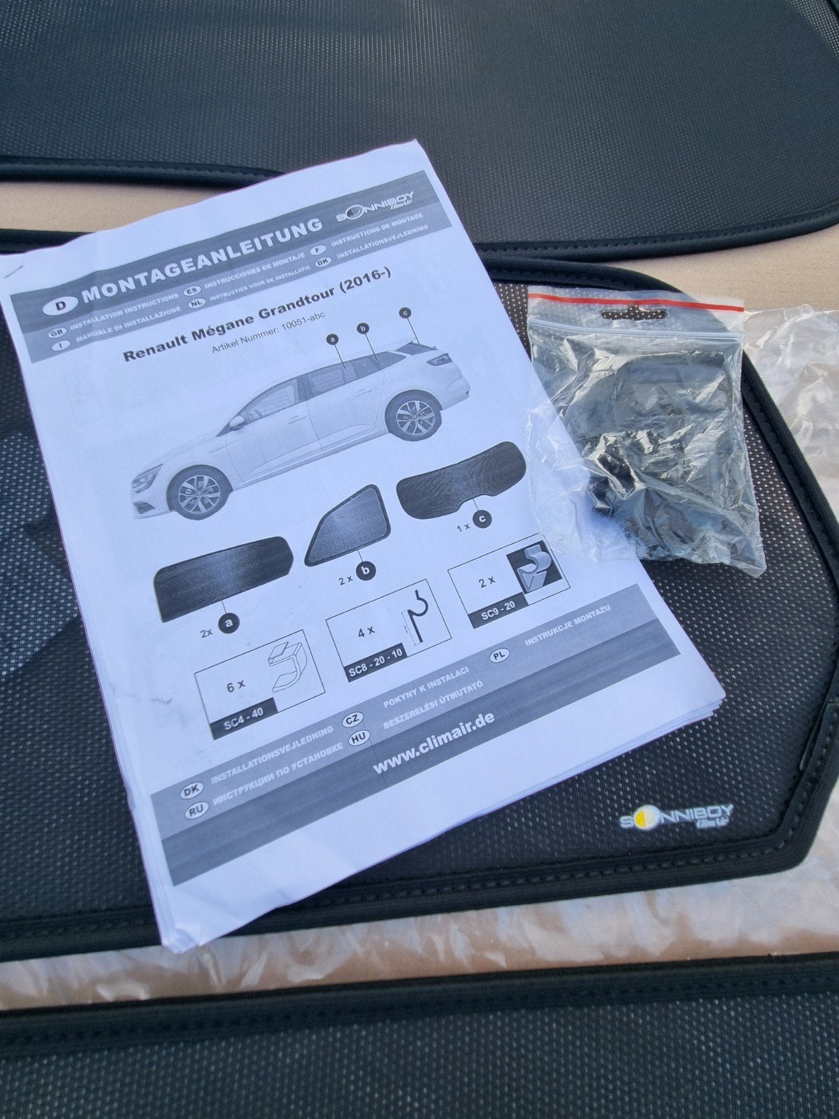 Sonniboy Zonneschermen Renault Megane Estate (2016-), Auto diversen, Ophalen, Zo goed als nieuw