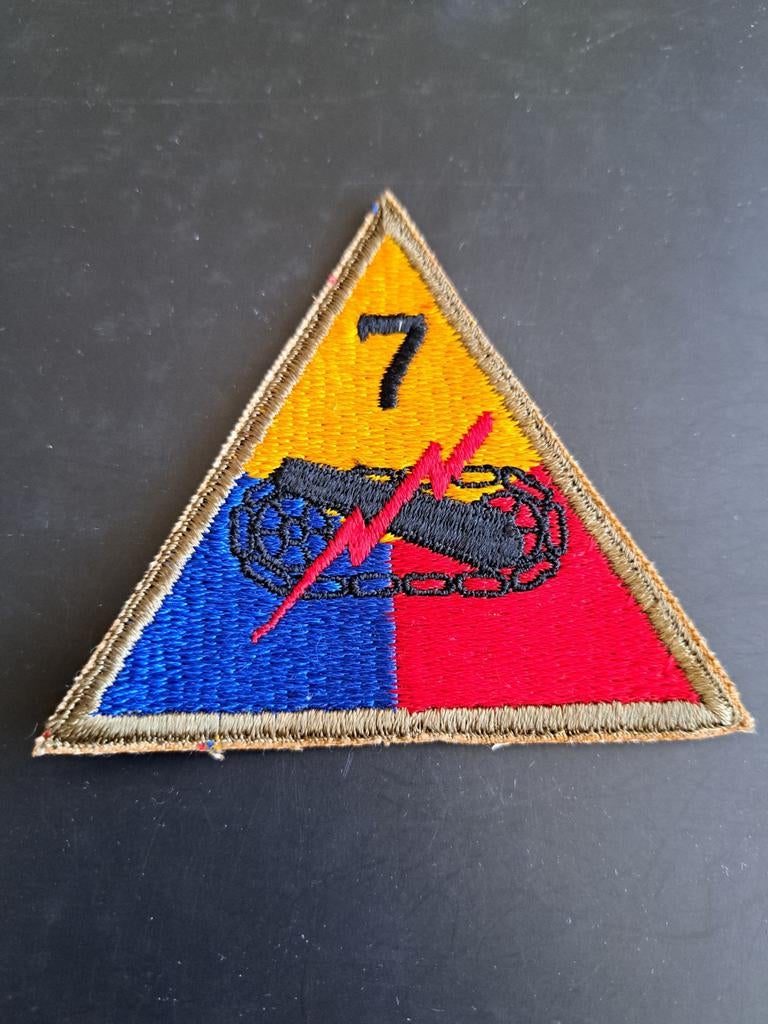 US Army 7th Armoured Division, embleem, Verzamelen, Ophalen of Verzenden, Landmacht, Amerika, Embleem of Badge