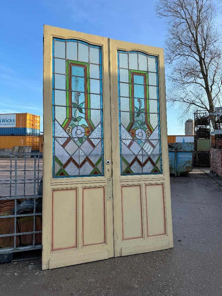 Set Jugendstil openslaande glas in lood deuren 257x154cm., Ophalen