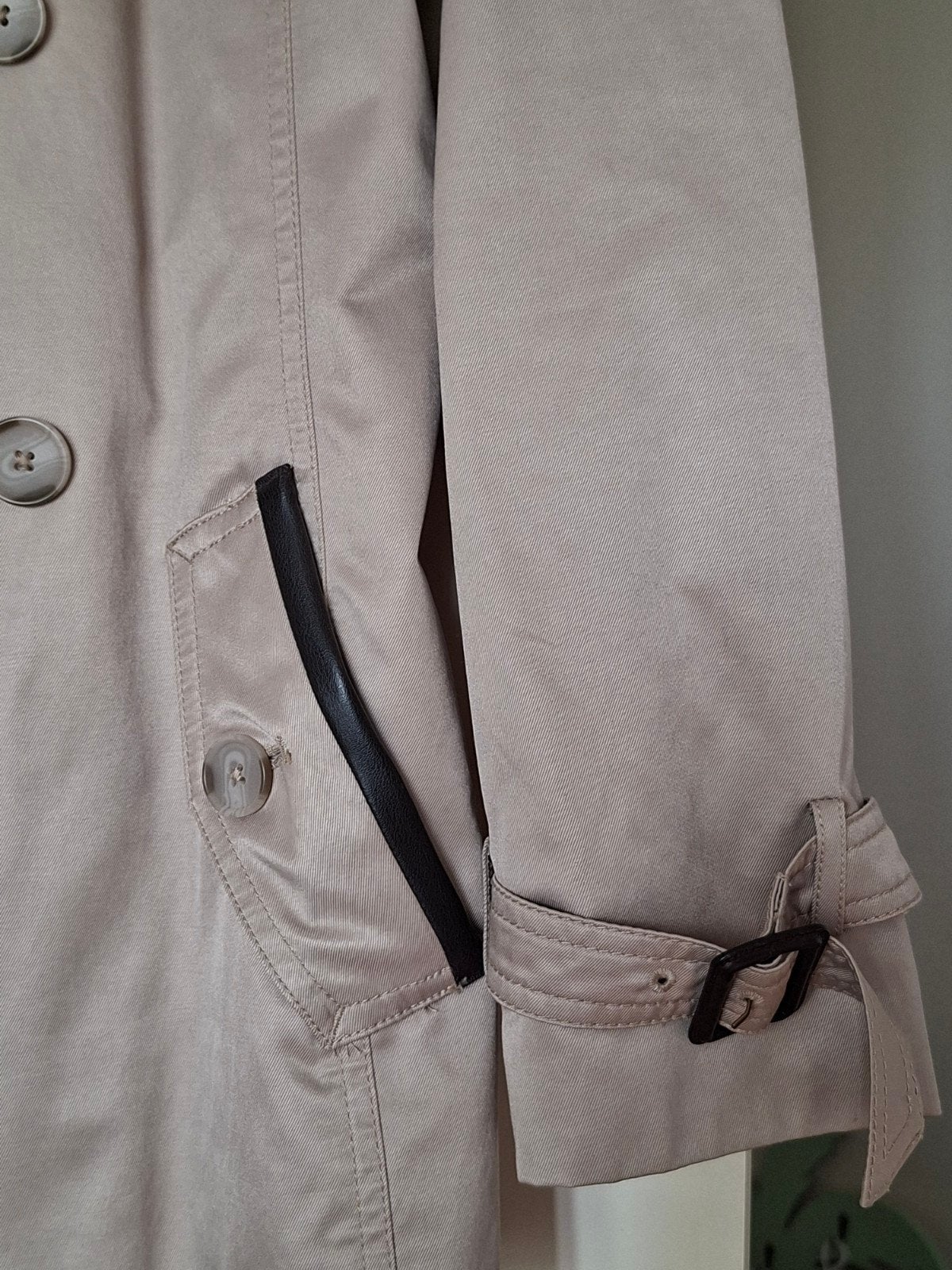 McGregor jas trenchcoat  maat 44, Kleding | Dames, Ophalen of Verzenden, Gedragen, Beige