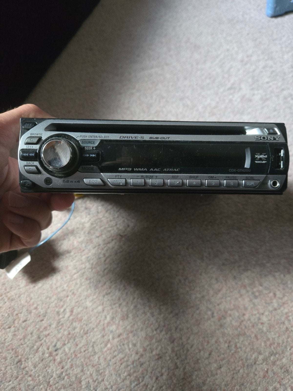 Gebruikte Sony Xplod CDX-GT420U Autoradio, Ophalen