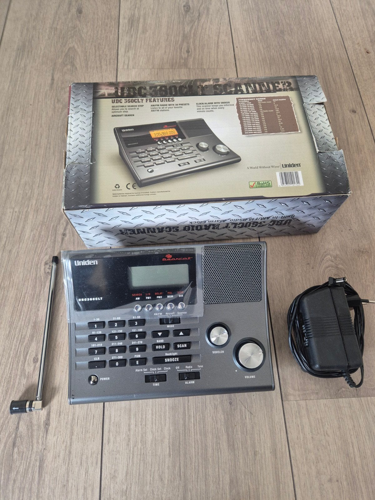 Uniden UBC360CLT Scanner - in nieuwstaat., Ophalen of Verzenden, Zo goed als nieuw, Radio