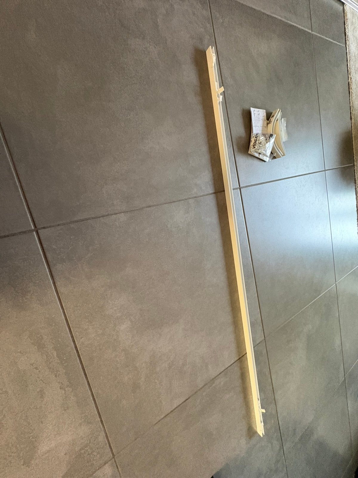 Gordijnrails 140cm + twee bochtjes, Huis en Inrichting, Stoffering | Gordijnen en Lamellen, Ophalen, Wit, Nieuw, 50 tot 100 cm