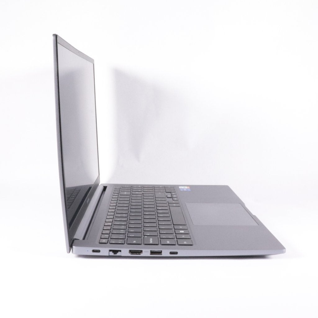 Samsung Galaxy Book4 i7 16GB 1TB - Nette Staat, Samsung, Gebruikt, Support@Samsung.com, 129, Samsung-ro, Yeongtong-gu
Suwon-si, Gyeonggi-do 16677
South Korea