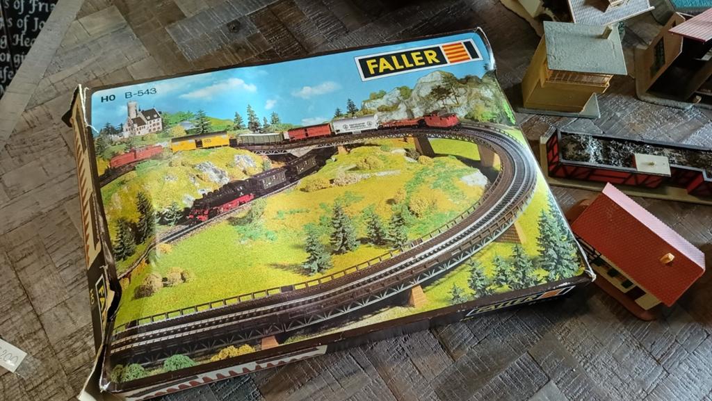Vintage Faller H0 Treinspoor met Gebouwen en Accessoires, Overige merken, Gelijkstroom of Wisselstroom, Ophalen of Verzenden, Analoog
