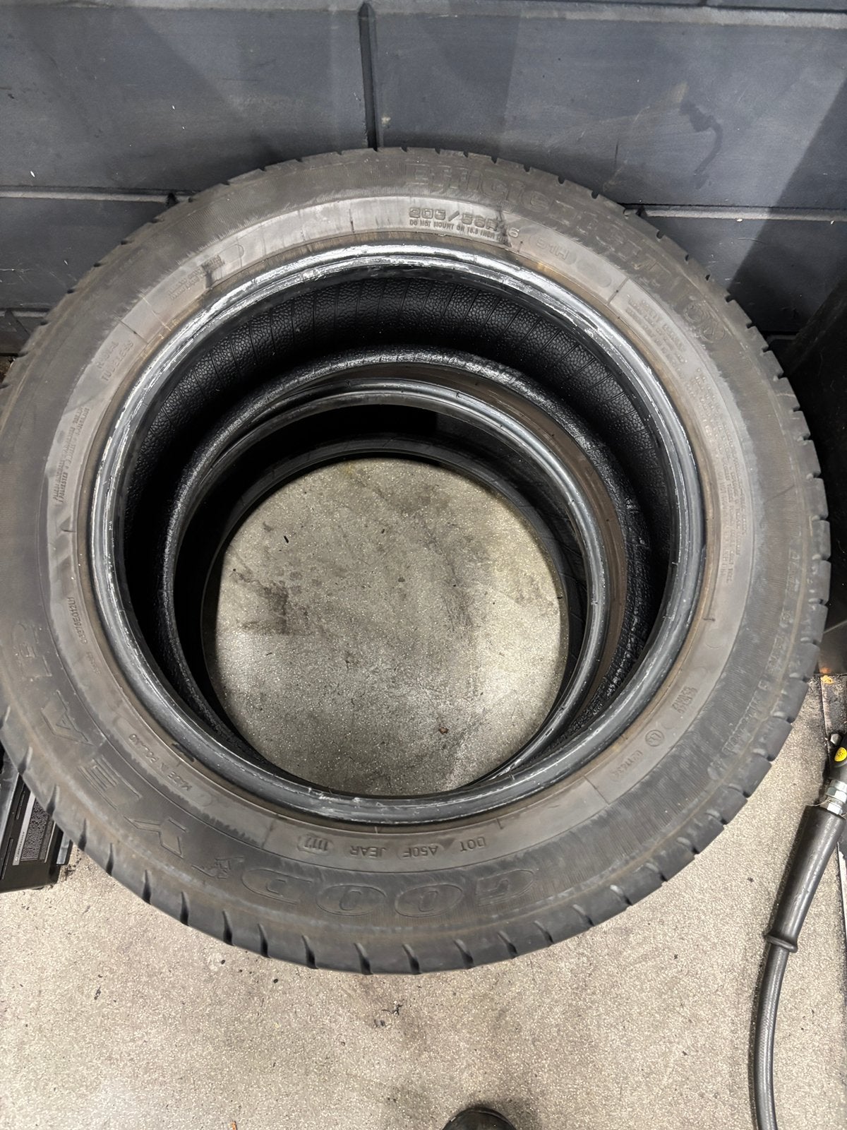 2 banden 205/55R16, Ophalen, Gebruikt