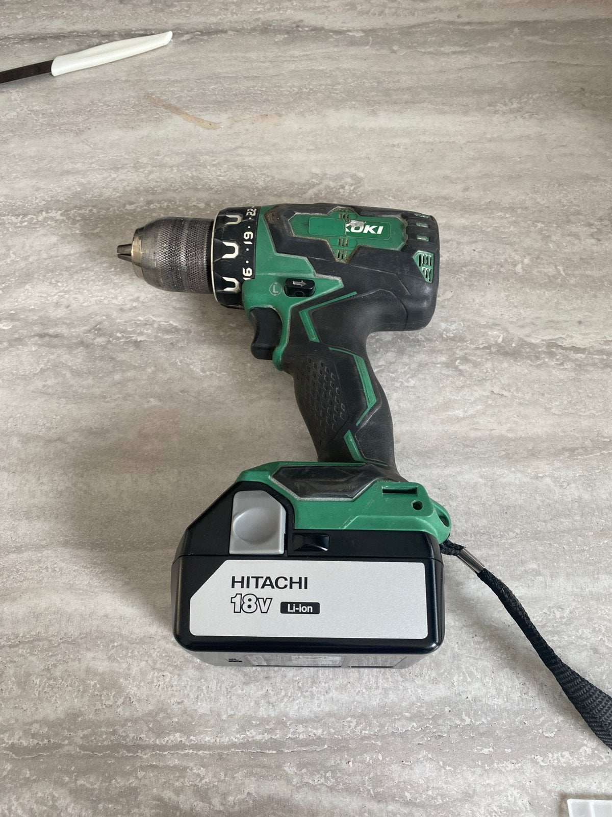 Hikoki accu boormachine gebruikt maar werkt nog prima, Doe-het-zelf en Verbouw, Gereedschap | Boormachines, Ophalen of Verzenden