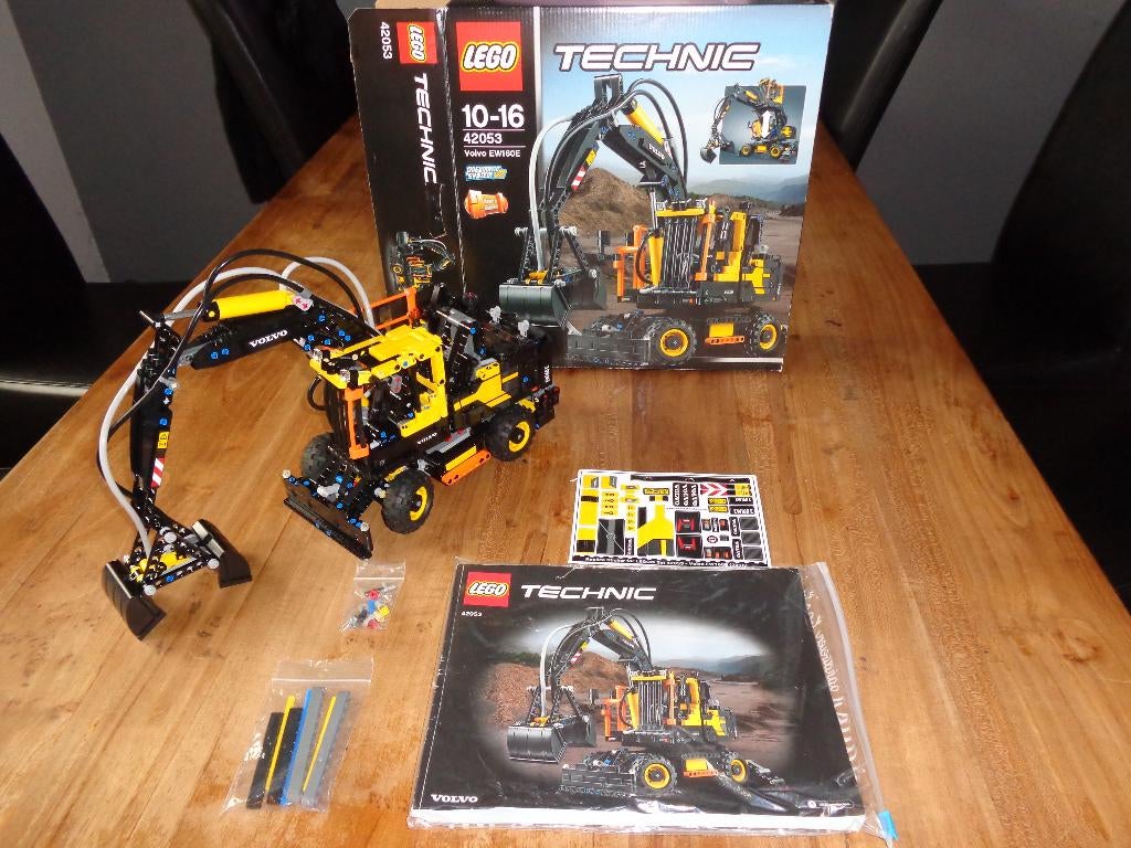 Lego Technic Volvo EW160E  42053, Ophalen of Verzenden, Zo goed als nieuw, Complete set, Lego