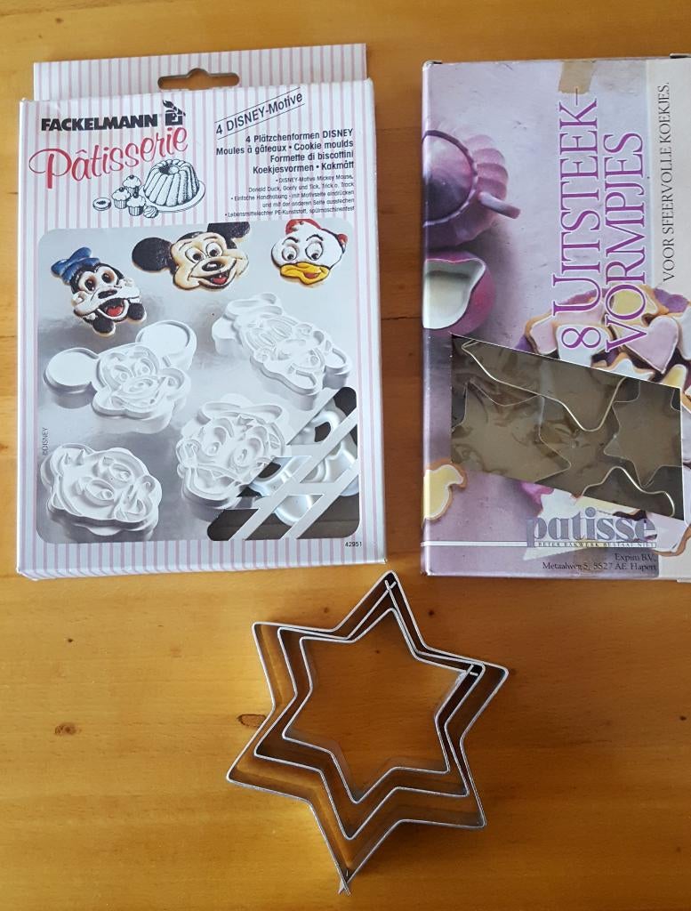 uitsteekvormpjes (977), Ophalen of Verzenden, Nieuw, Taarten of Cupcakes, Bakvorm