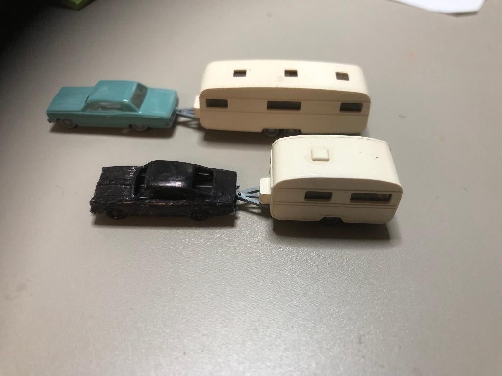 Wiking 2x auto met caravan, Overige merken, Gelijkstroom of Wisselstroom, Overige typen, Ophalen of Verzenden