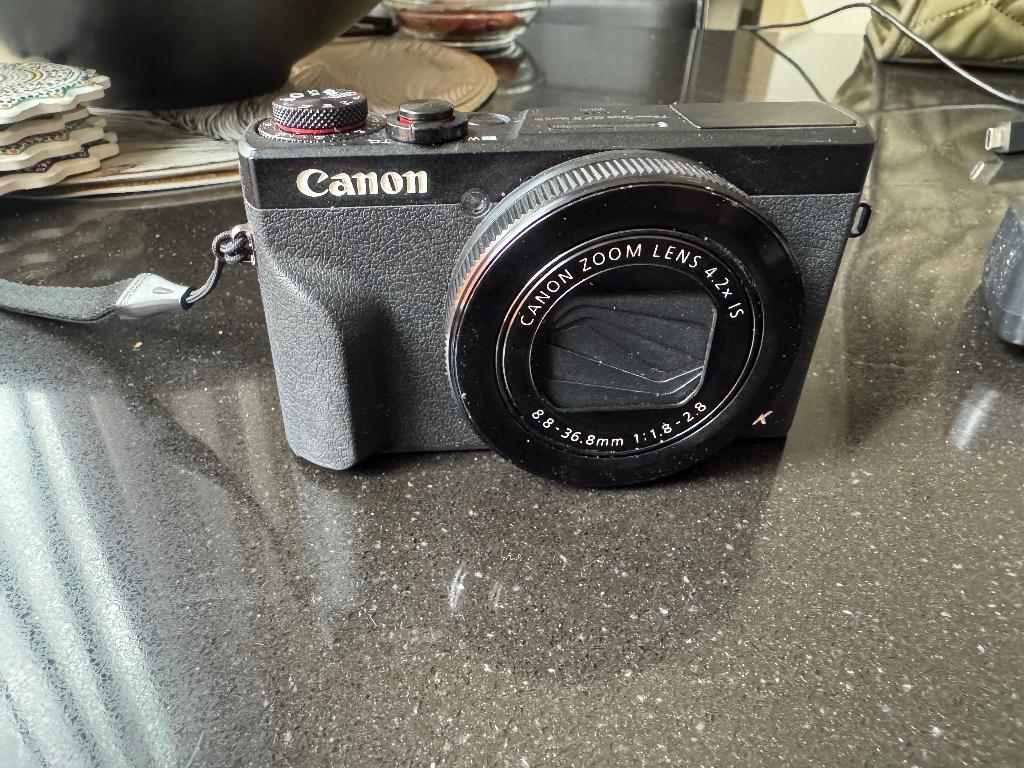 Canon powershot G7X Mark lll, Audio, Tv en Foto, Fotocamera's Digitaal, Ophalen of Verzenden, Zo goed als nieuw, Canon, 4 t/m 7 keer