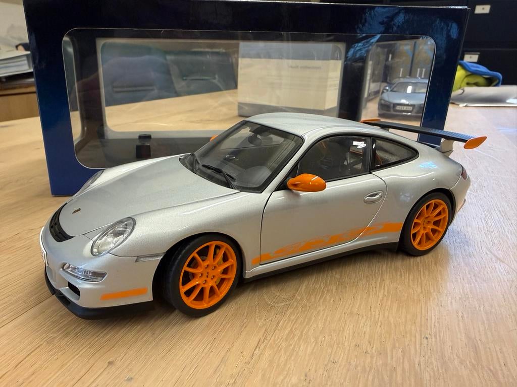AutoArt Porsche 911 GT3 RS Diecast Model, Hobby en Vrije tijd, Modelauto's | 1:18, Ophalen of Verzenden, Zo goed als nieuw, Auto