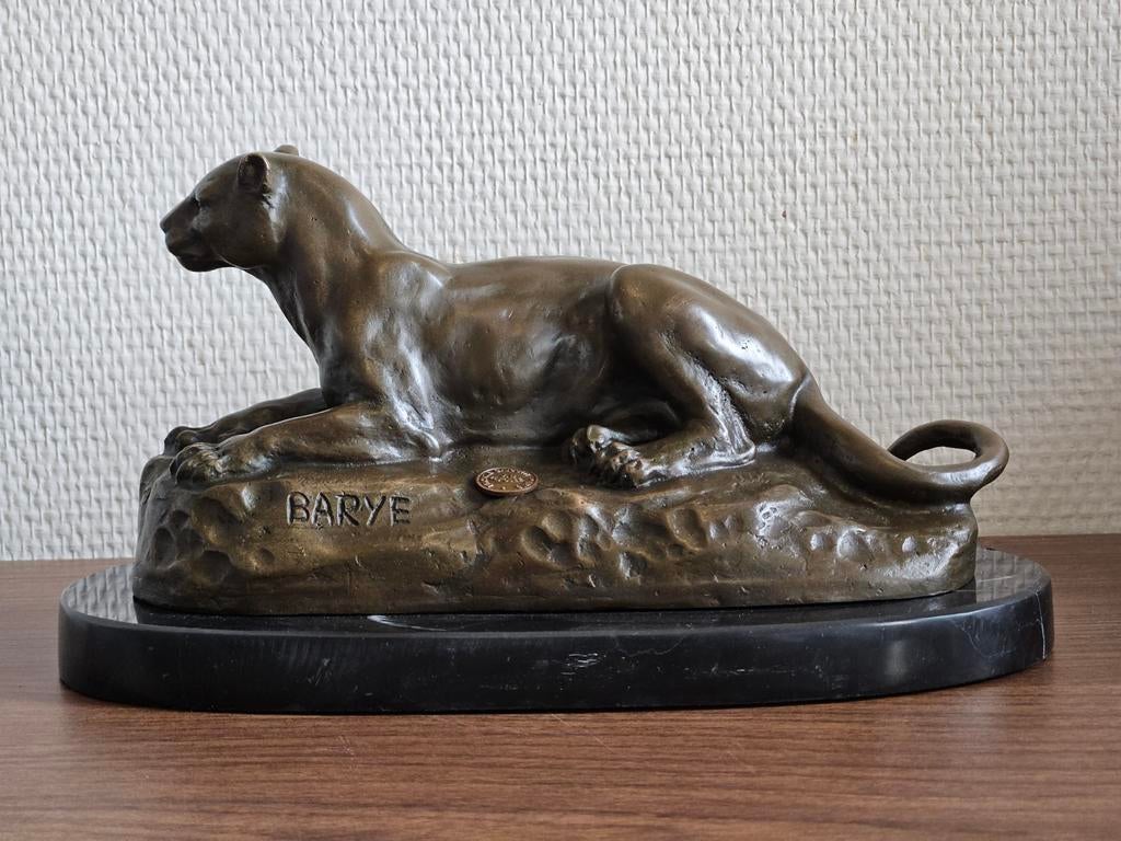 Bronzen beeld liggende leeuw leeuwin brons keurmerk nieuw, Ophalen of Verzenden