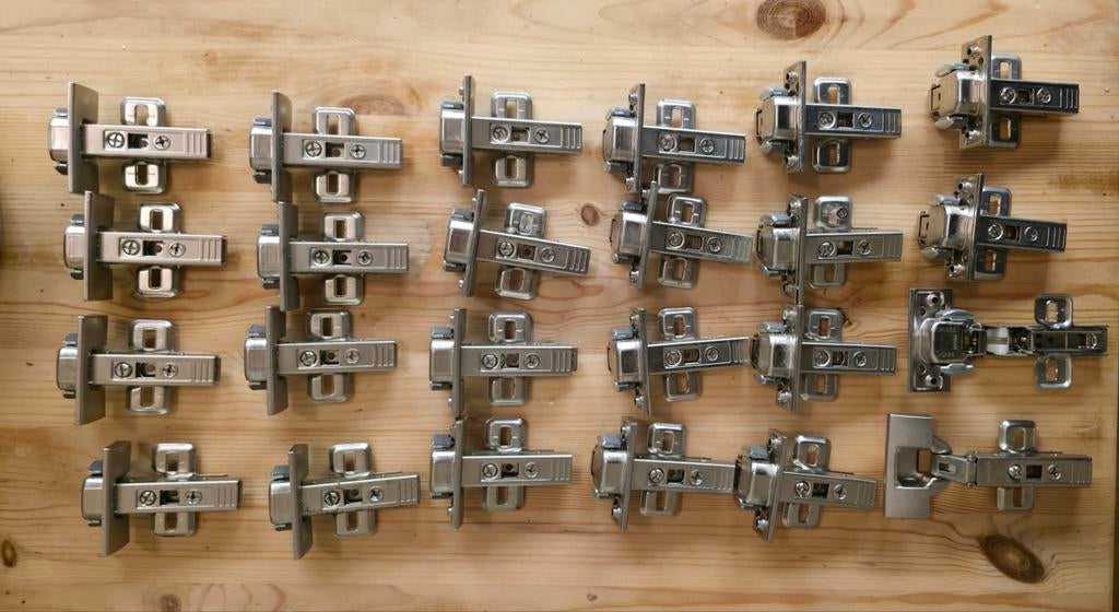 22 IKEA Faktum Integral Scharnieren Blum, Ophalen of Verzenden