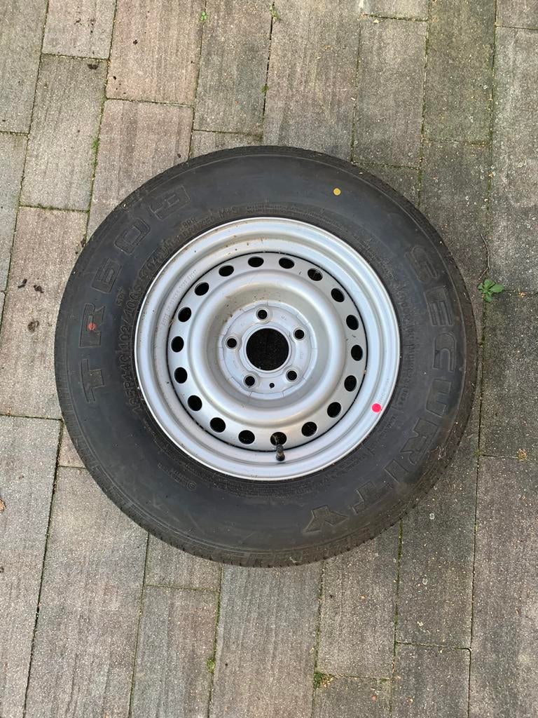 Reserve wiel voor  caravan, Ophalen, Nieuw
