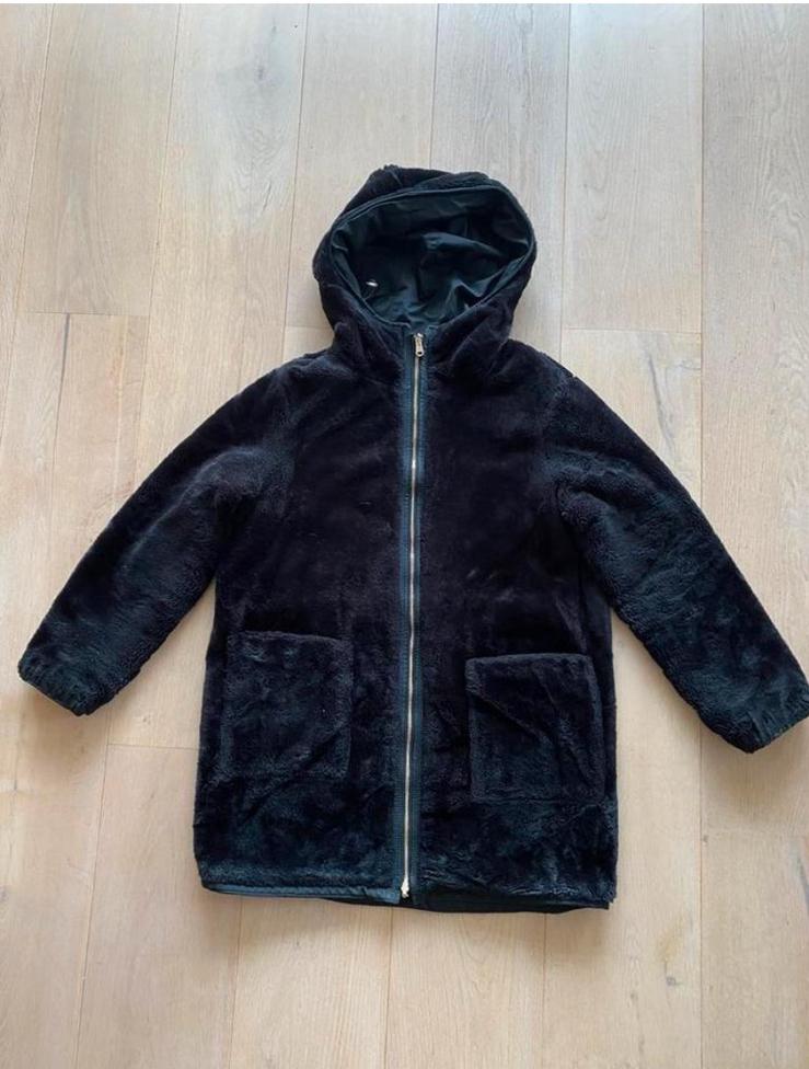 Zara jas teddy M twee kanten draagbaar nieuwstaat, Ophalen of Verzenden, Zo goed als nieuw, Maat 38/40 (M), Zwart