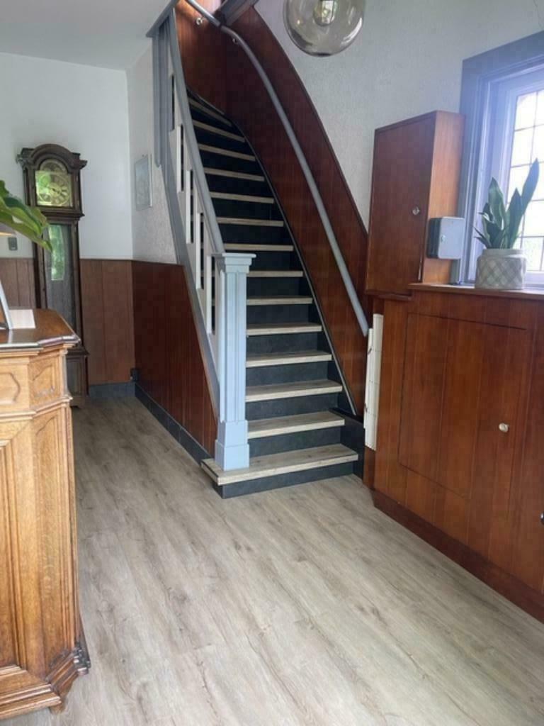 Trap bekleden, Diensten en Vakmensen