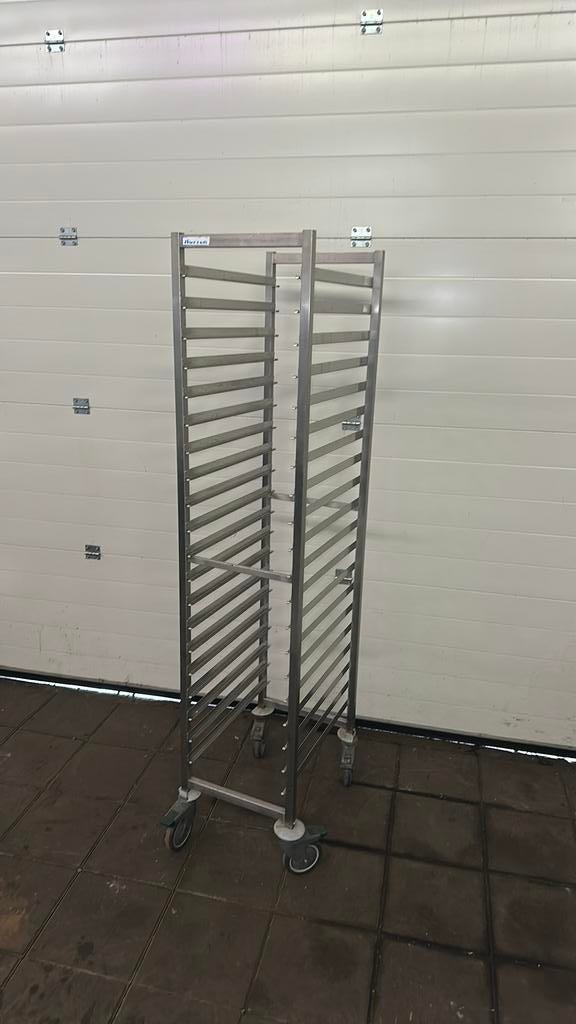 Hupfer regaalwagen 1/1gn 20 laags, Huis en Inrichting, Ophalen, ..., Zo goed als nieuw, ...
