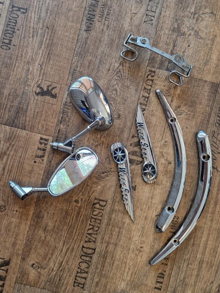 Yamaha wildstar spiegels struts decals beugel onderdelen, Motoren, Onderdelen | Yamaha, Ophalen of Verzenden, Gebruikt
